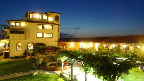 Seven Generations Winery Hotel