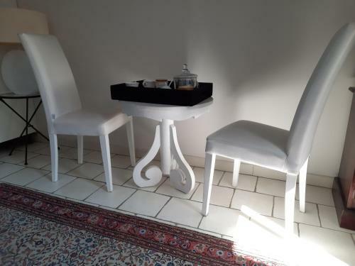 Apartamento Coquet T2 ,terrasse,parking ,4 Kms D Avignon