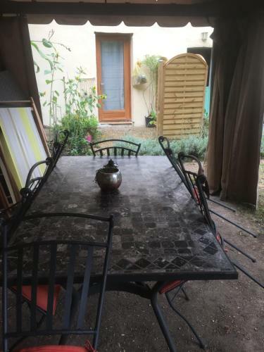 Garden Annexe 3