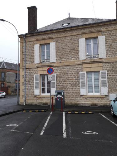 G�te Pour 8 - Axe Sedan Charleville