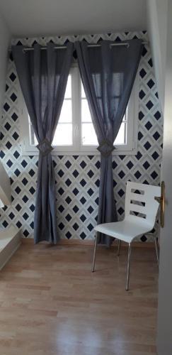 G�te Pour 8 - Axe Sedan Charleville
