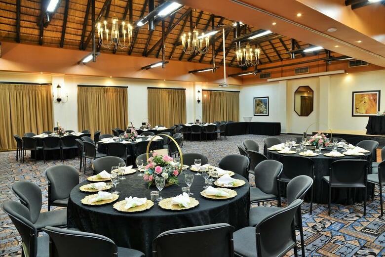 Hotel Kwa Maritane Bush Lodge