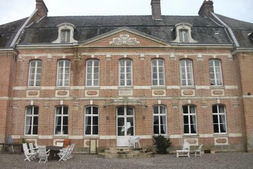 Hostal Ch�teau De Yaucourt Bussus