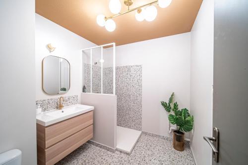Apartamento Le Sandro - Check In H24 - Wifi