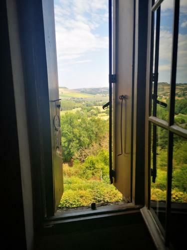 Maison Atypique � Cordes-sur-ciel 2 Chambres