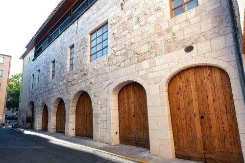 Hostal Studio Du Maire Maison De L'�glise Du Couvent