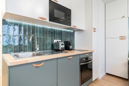 Apartamento Monaco Border, Renovated Studio, Private Parking