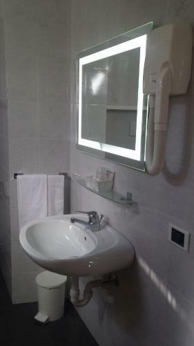 Hotel Garni Castel Ferari