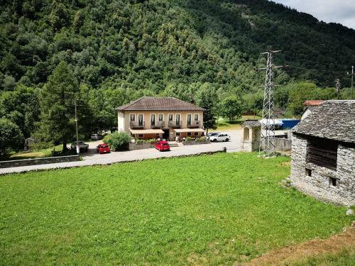 Posada Ristorante Garni Lavizzara