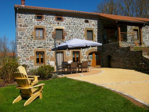 Bed & Breakfast Le Clos Des Pierres Rouges
