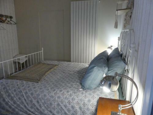 Routier Double Sleeps 6 1k, 1q, 2s Comfortable, Modern, Artistic, Fun
