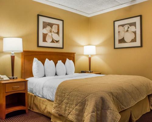 Hotel Quality Inn & Suites Riverfront Oswego