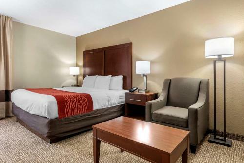 Hotel Comfort Inn And Suites Cincinnati