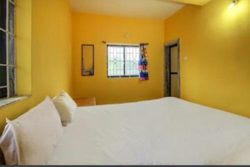 Hostal Radhabai Hotel