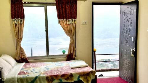 Fewa View Cottage And Homestay