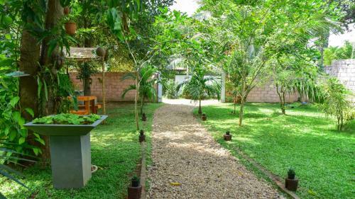Bed & Breakfast Menara Green Inn