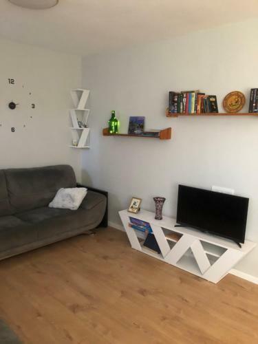 Apartamento ?????? ?????????? 2-? ????????? ???????? 45 ?.