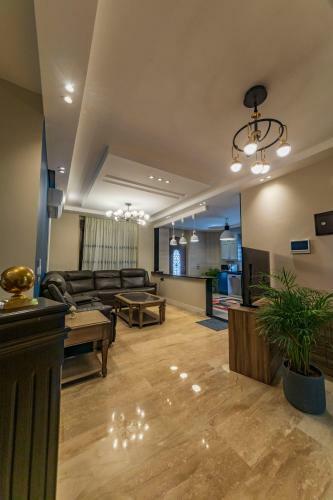 Aicha Villa