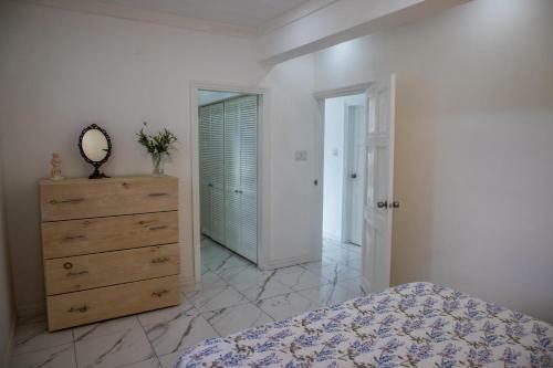 Stunning 2 Bed Bungalow With Private Pool In Barbados