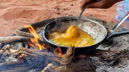 Wadi Rum Desert Eid Camp & Cave & Tours