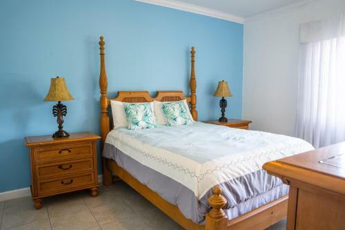 Apartamento Luxury Poolside Oasis,the Lagoons
