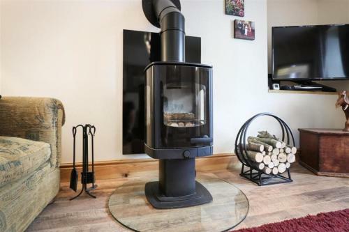 Ross Test Impeccable 4-bed House In Bethel