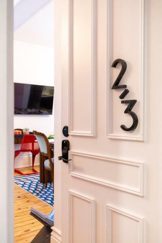 Room 8 - 11 Rooms Boutique Hotel