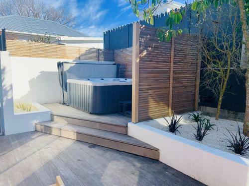 Bronte Getaway