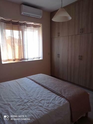 Port Side - 2br Apartment - Center Location