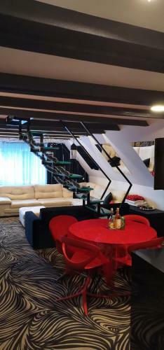 Dvoeta?ni Apartman New York