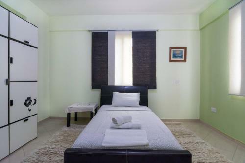 Dili Home