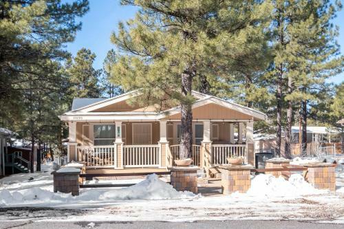 New Listing! Spacious Home In Munds Park, Arizona.