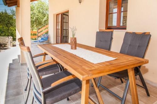 Villa Dubravko