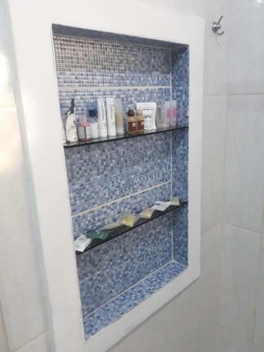 Casa Privativa E Espa�osa Em Rua Tranquila