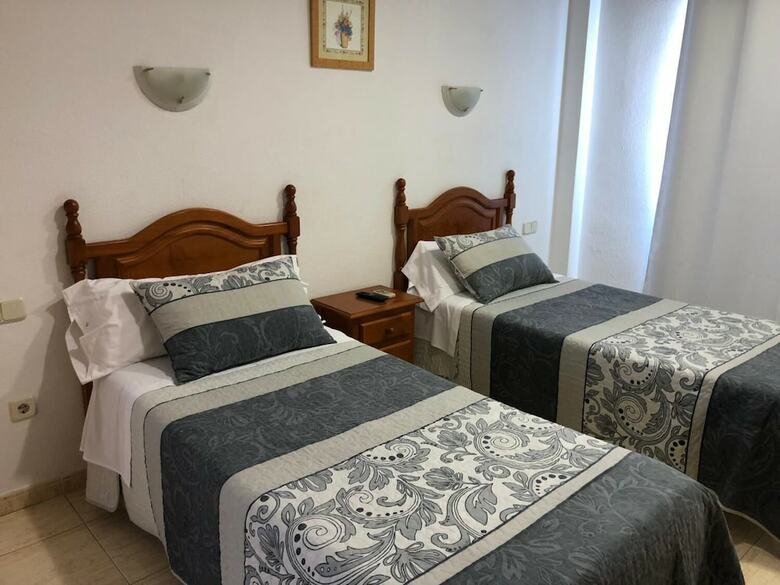 Hostal 82