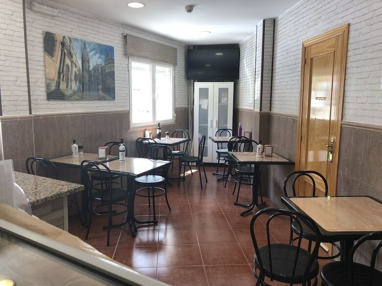 Hostal 82