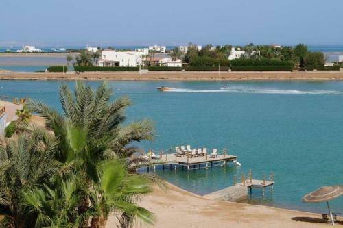 Beach Front Four-bedroom Villa In Ph4 With Private Pool In El Gouna