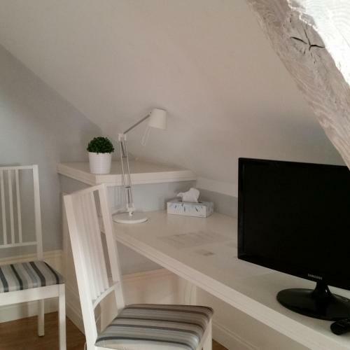 Bed & Breakfast Table Et Chambres D'h�tes Le Colombier
