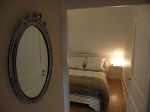 Bed & Breakfast Table Et Chambres D'h�tes Le Colombier