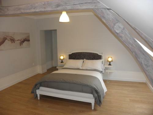 Bed & Breakfast Table Et Chambres D'h�tes Le Colombier