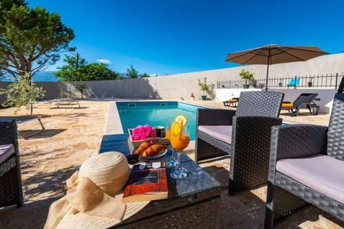 Villa Holiday Home Klara, Zadar - Kru?evo