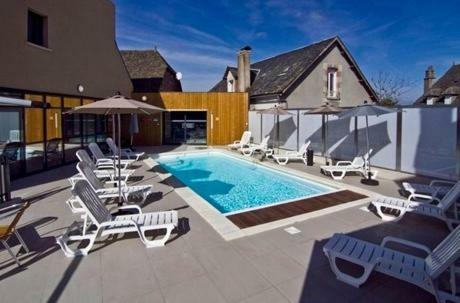 Hotel Logis Auberge De La Xaintrie
