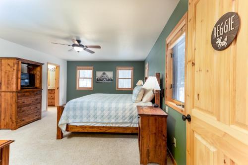 Big Bear Palace