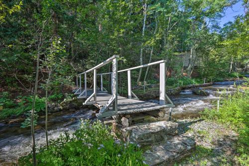 Idaho Springs Cottage With Creek Access And Grill