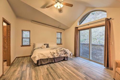 Bright Idaho Springs Cabin With Mountain Views!