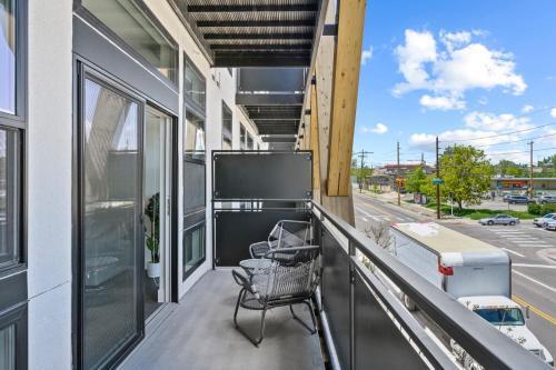 Mod Minimalism Meets Japandi Style - Espadin Lohi