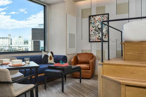 The Catbird Hotel