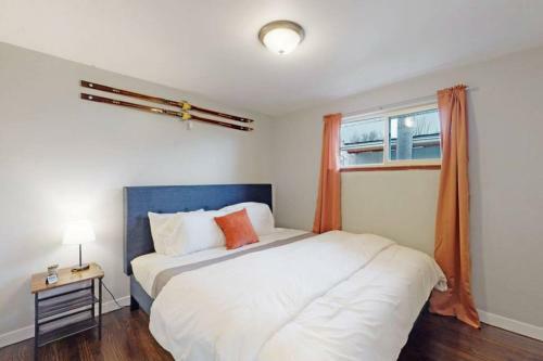 Denver?s Mile High Mountain 2 Bedroom With King Beds