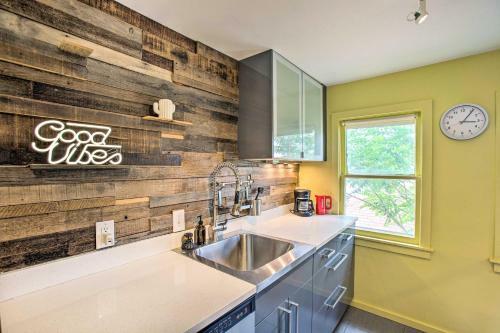 Apartamento 2nd-floor Apt Walk To Highland Hot Spots!