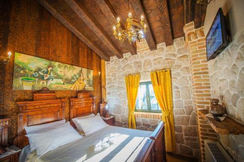 Beautiful Villa Castle Lujic